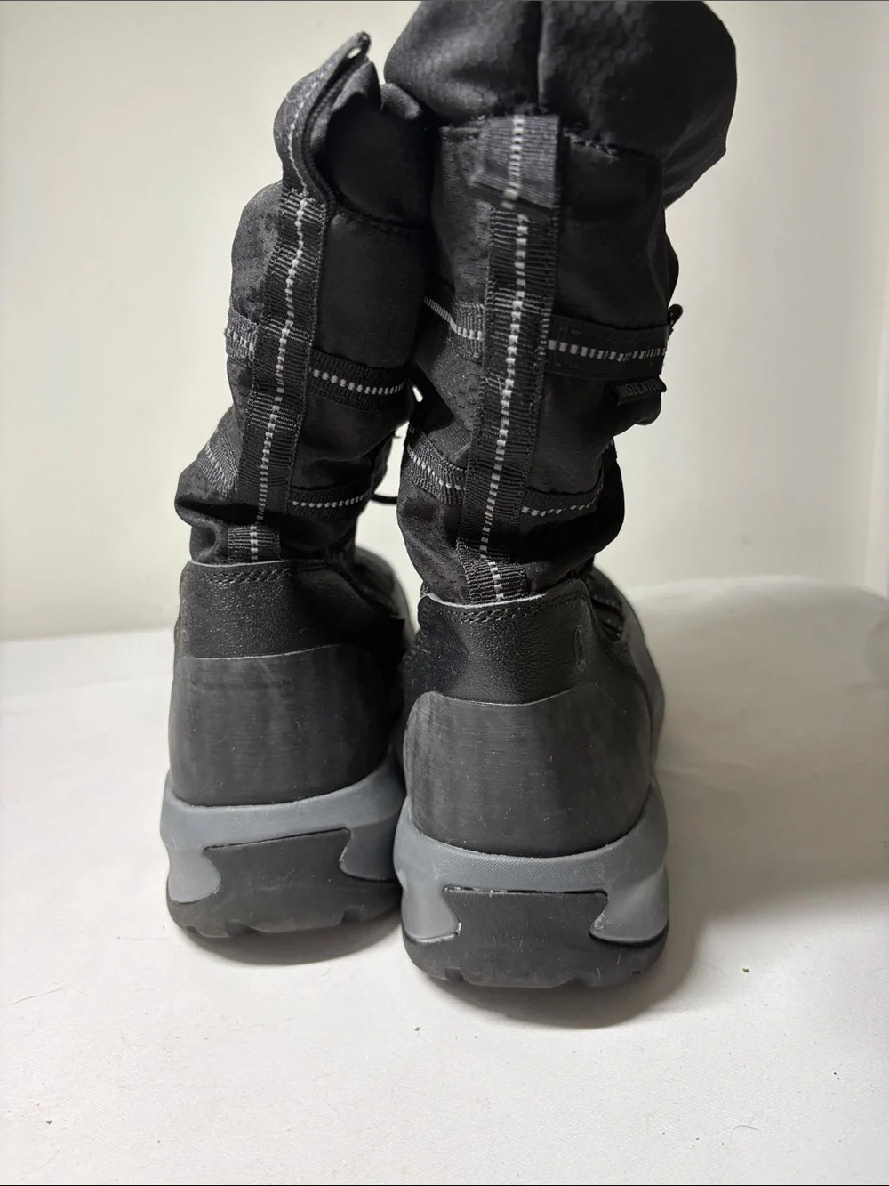 Lands’ End Black Insulated Snow Boot Size 9.5 D Width